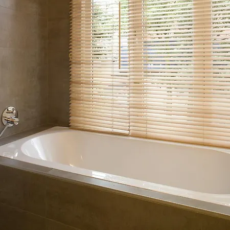 Bed & Breakfast Antwerp B&B 3*